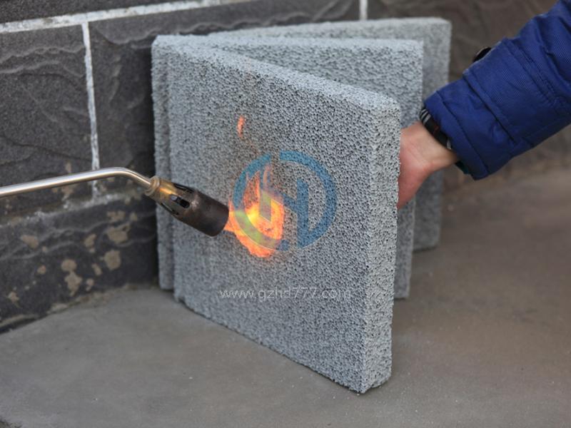 Cement foamed insulation board